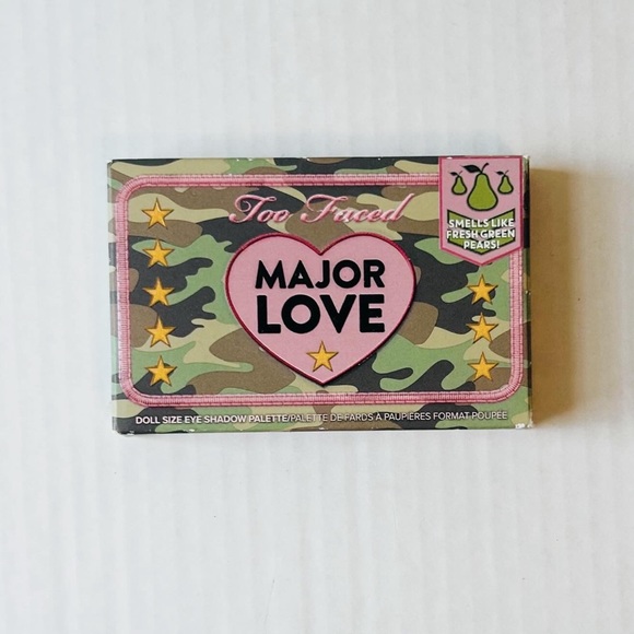 Too Faced Major Love Mini Eyeshadow Palette - Picture 5 of 12